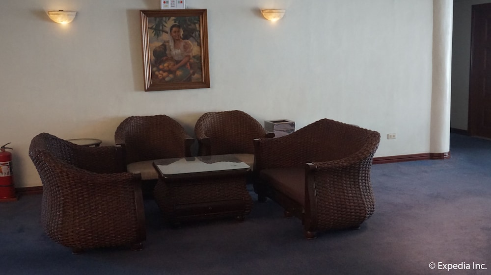 Wild Orchid Resort 50/83
