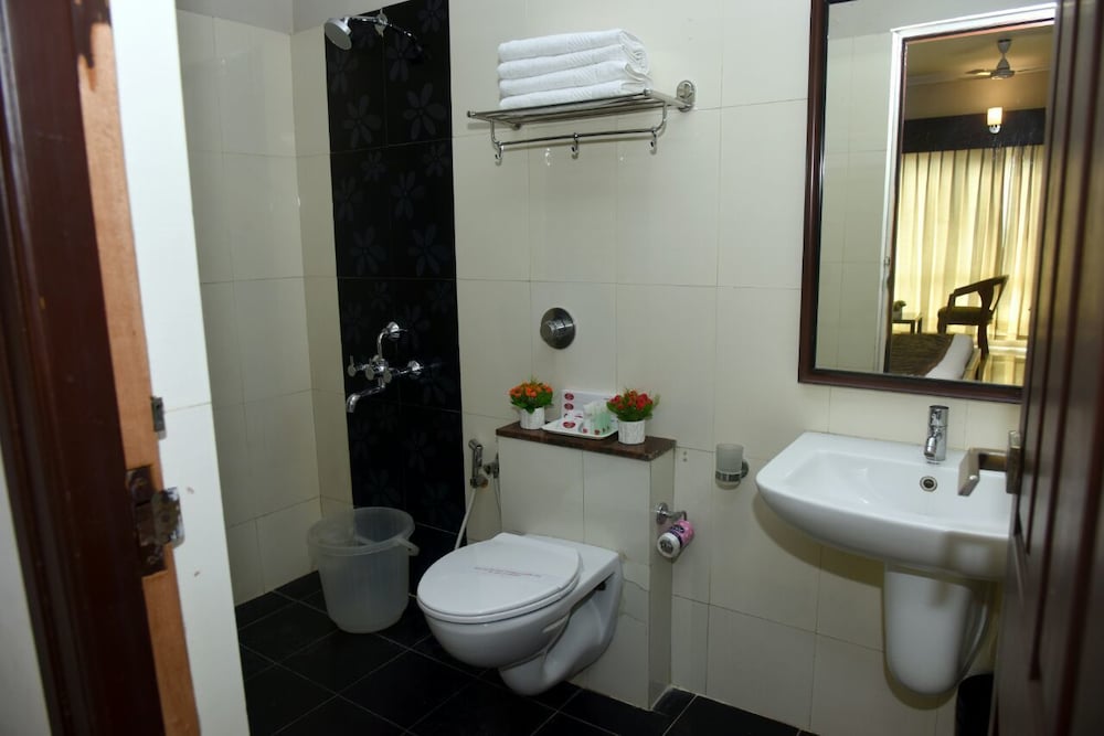 Hotel Pearl International 42/42