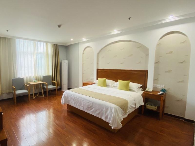 GreenTree Inn Linxi Pingyi Mengyang Road Express Hotel 17/37
