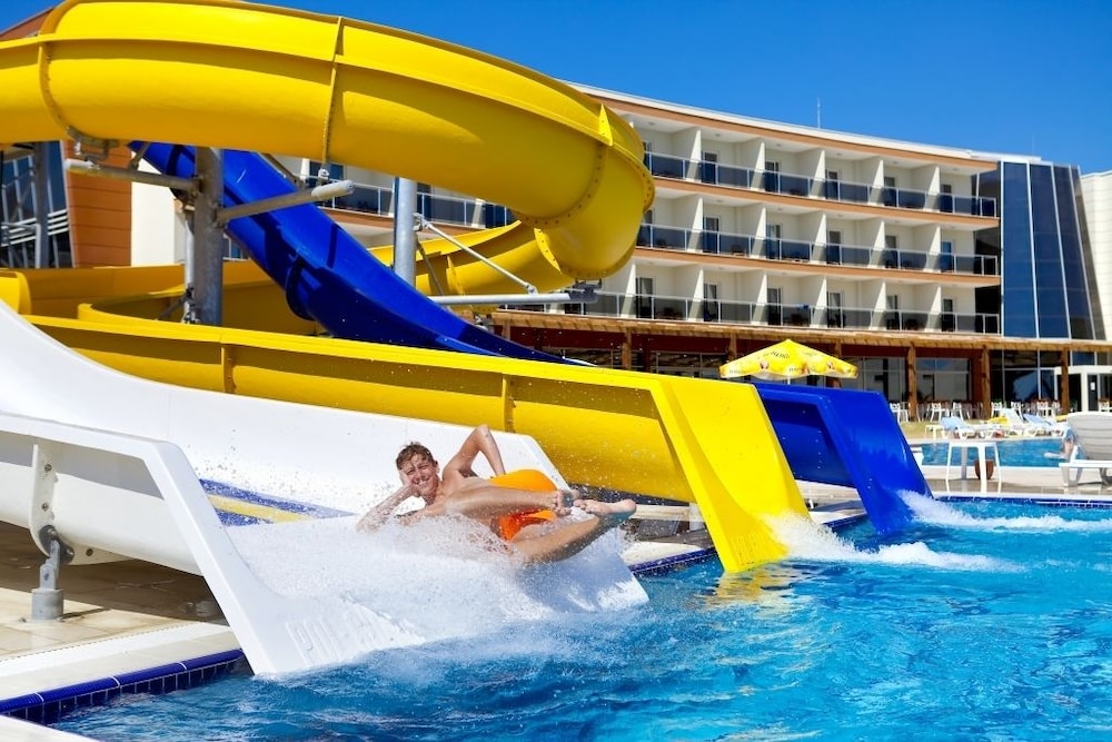 Grand Sahin s Gumuldur Resort 66/82