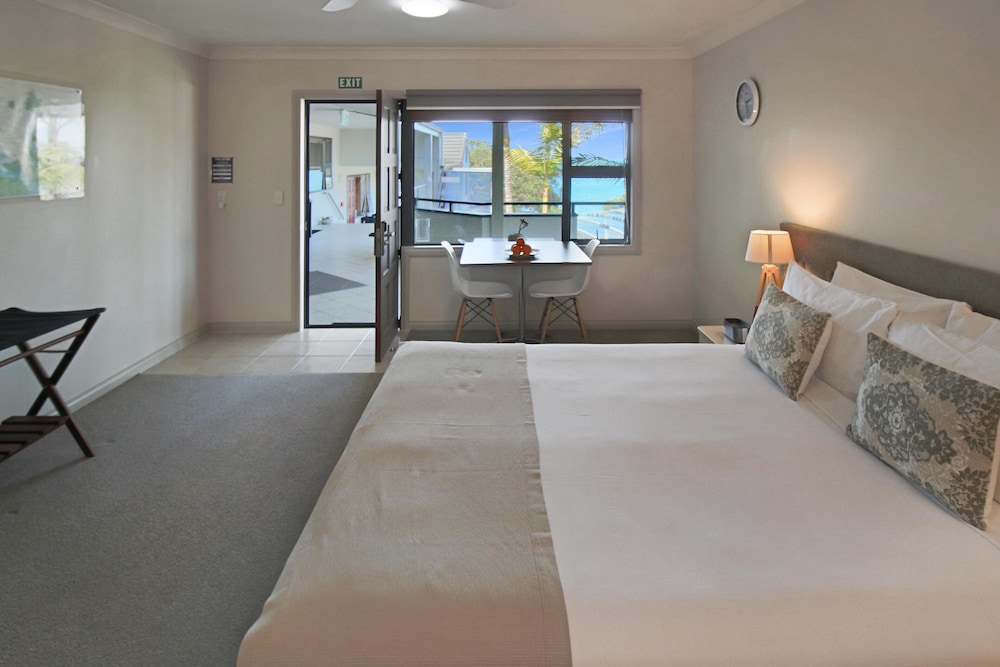 Whangaparaoa Lodge Motel 42/70