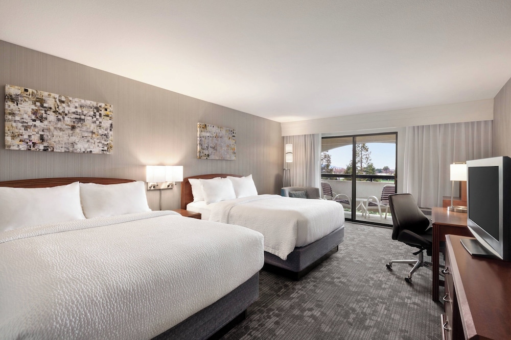 Room at Courtyard by Marriott San Jose South/Morgan Hill, MORGAN HILL - CA
