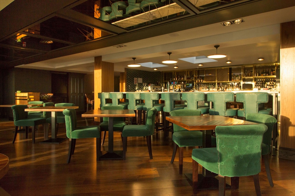 Doubletree By Hilton Edinburgh Queensferry Crossing 48/60