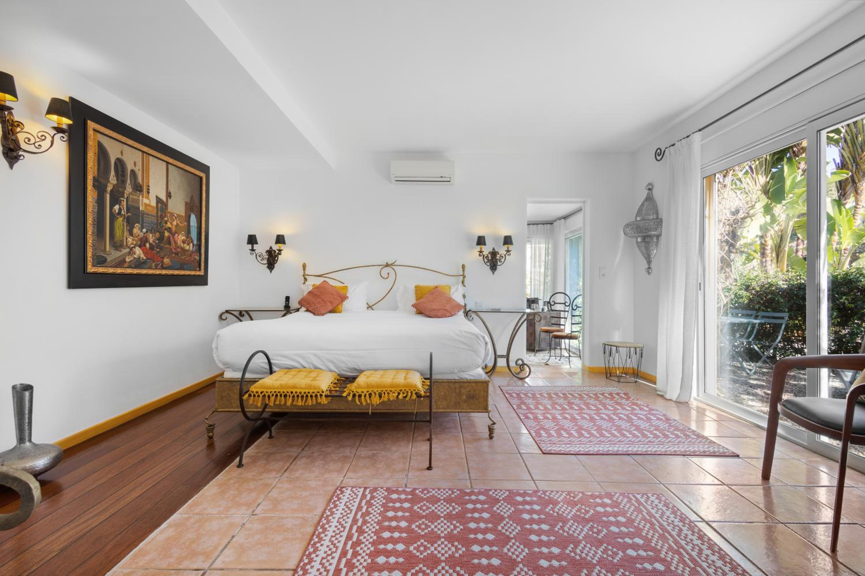Suite, Garden Floor