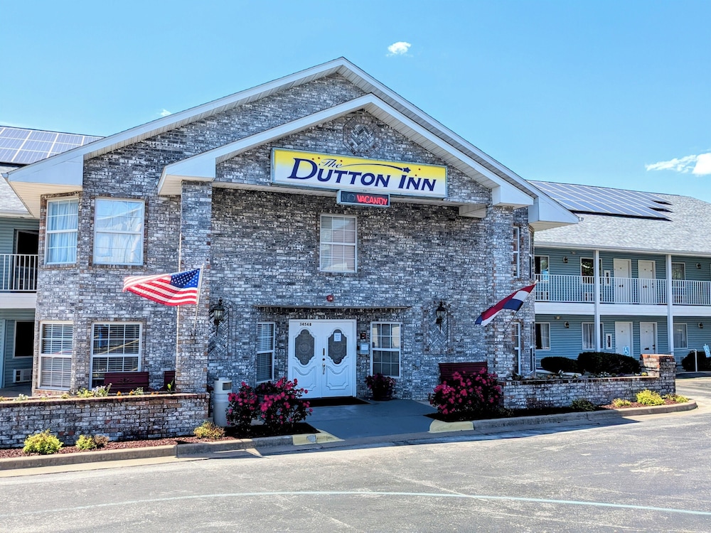 Dutton Inn 58/67