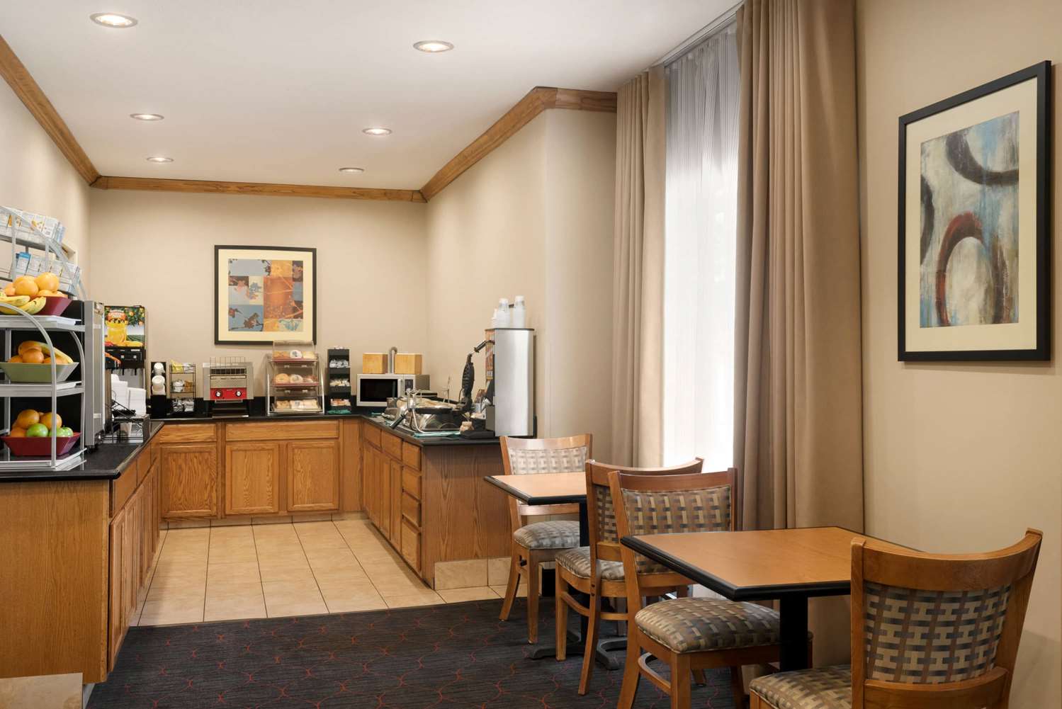 Hawthorn Suites By Wyndham Decatur 18/35