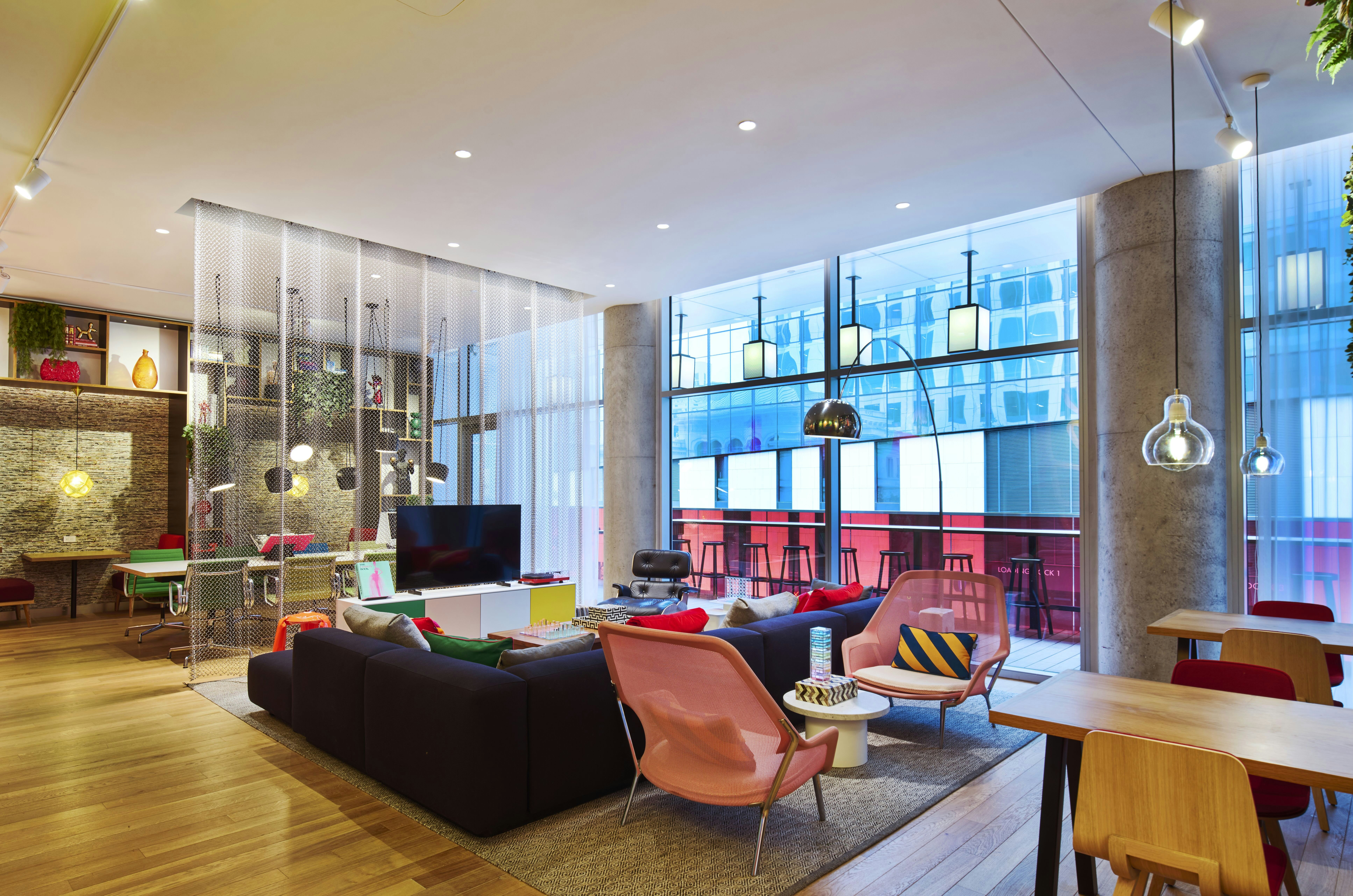 citizenM Austin Downtown 14/28