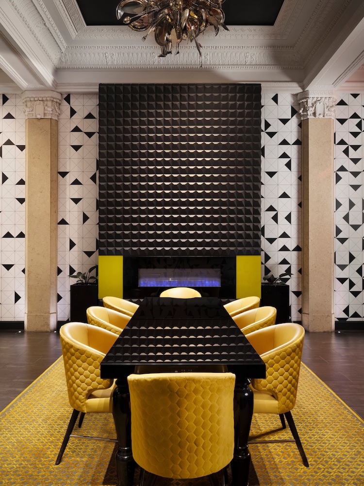The Barnes San Francisco, Tapestry Collection by Hilton 49/59