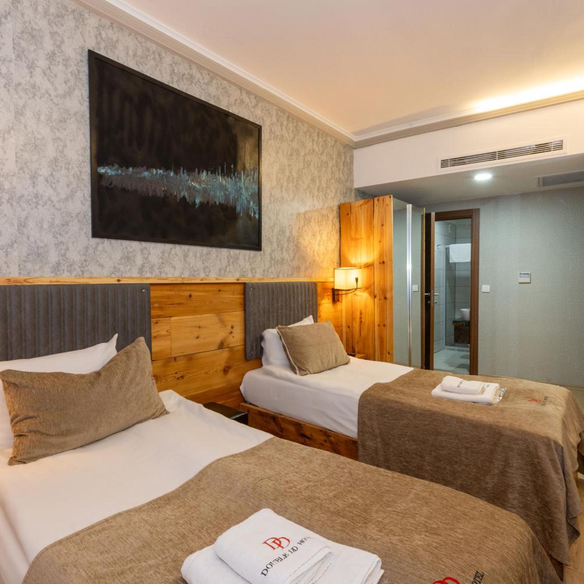 Double Dd Hotel 15/54
