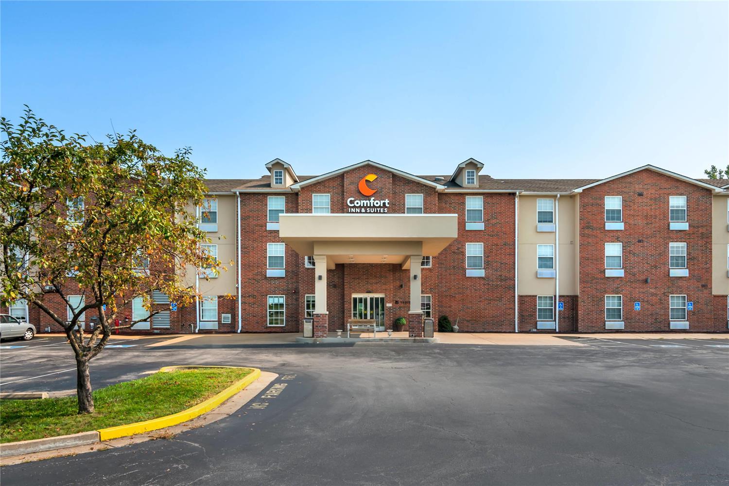 Comfort Inn & Suites St Louis - Chesterfield 3/32