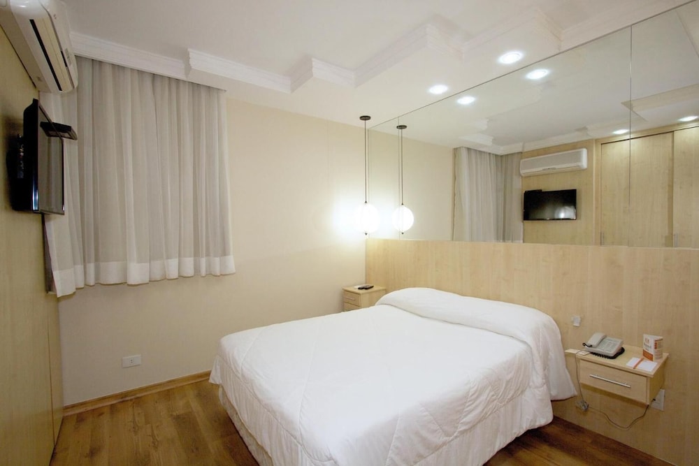 Slaviero Hotel Londrina Flat 26/50