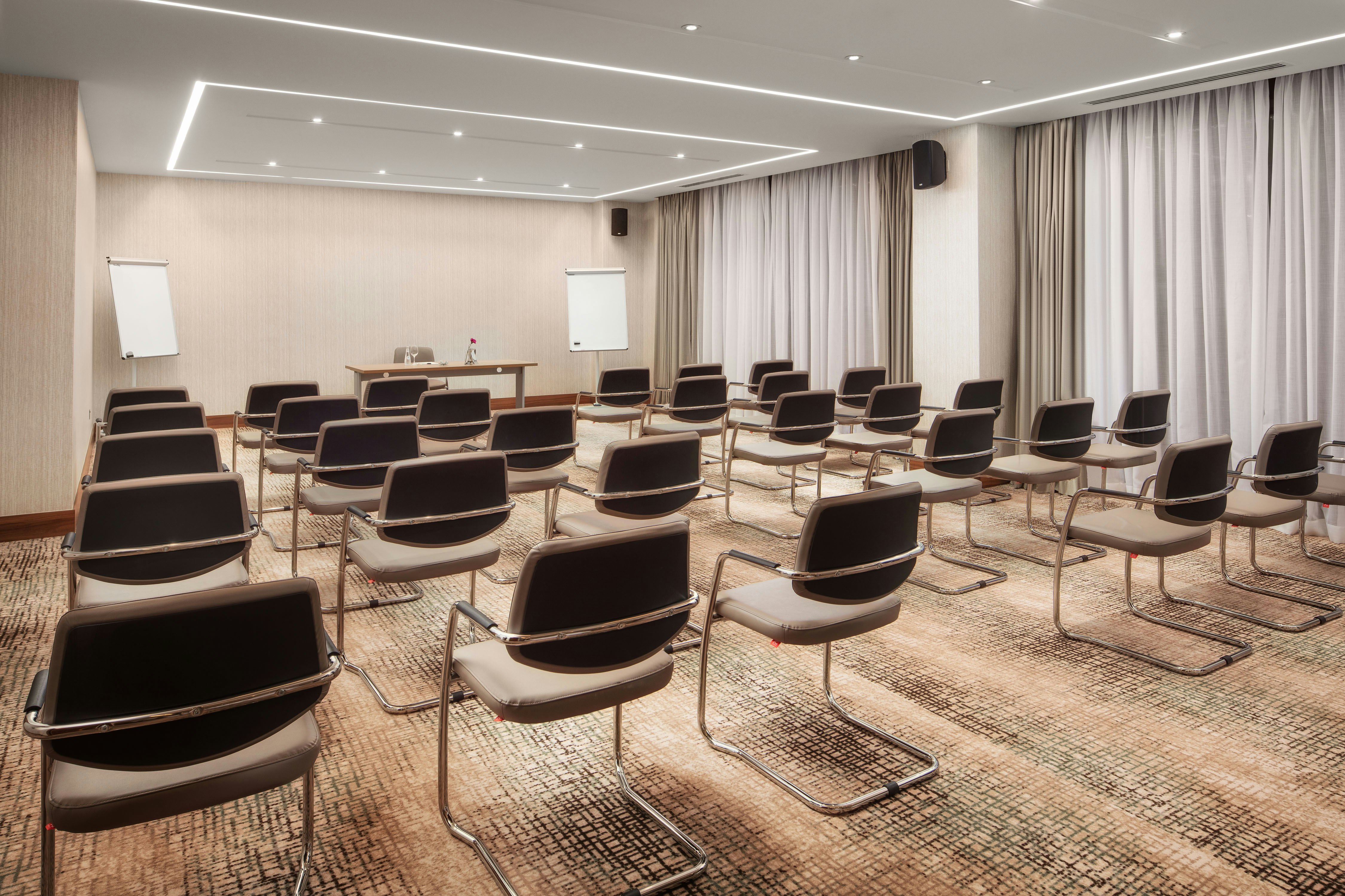 هيلتون جاردن إن الجبيل(Hilton Garden Inn Al Jubail) 22/26
