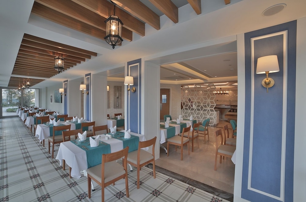 Rawda Hotel Altinoluk 44/61