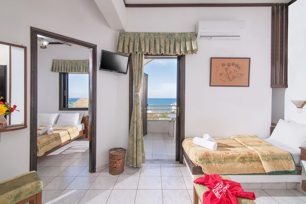 Iliostasi Beach Apartments 15/46