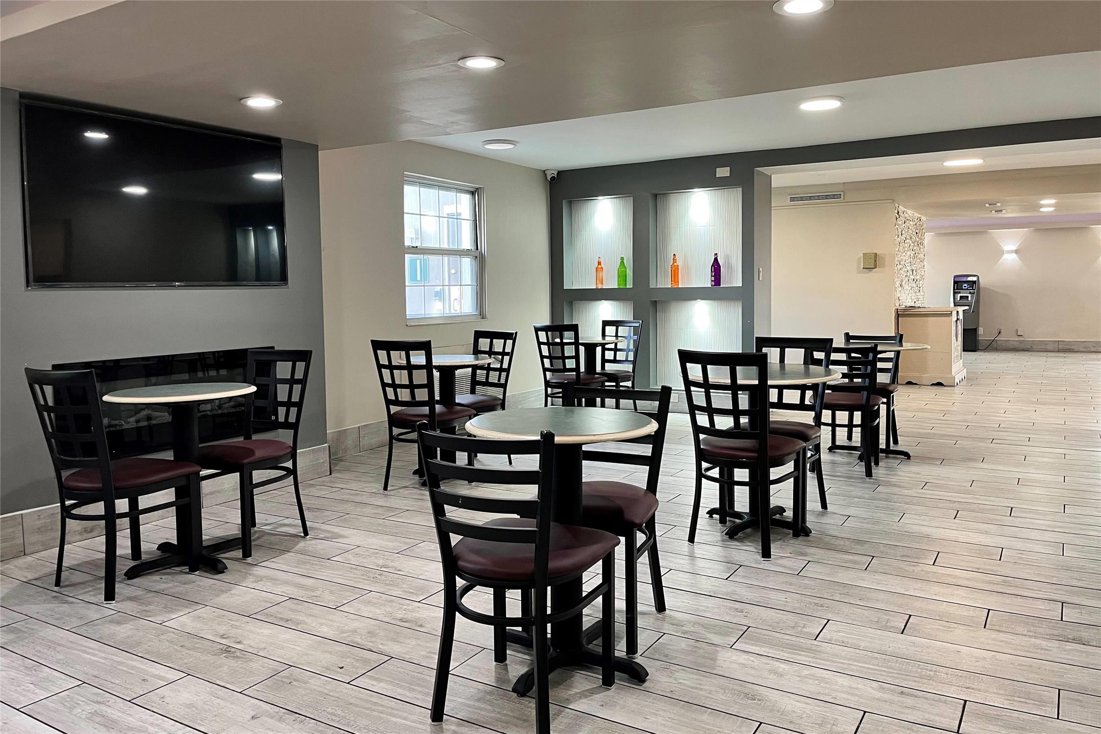Baymont by Wyndham Indianapolis Airport Lynhurst 28/31