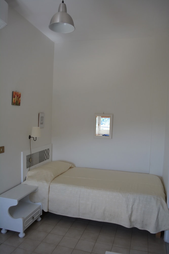 Hotel Dania 46/71