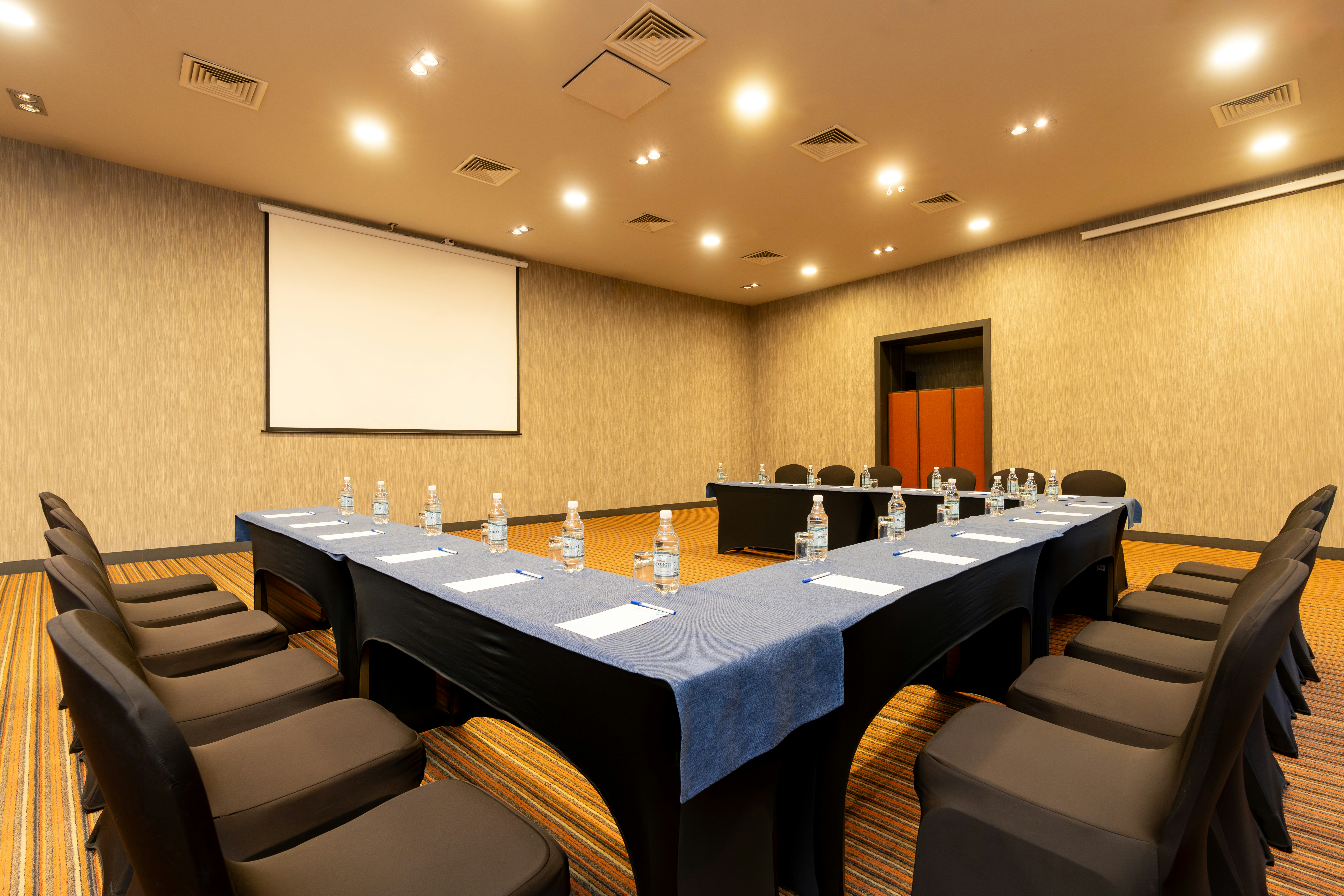 Hilton Garden Inn Iquique 80/82