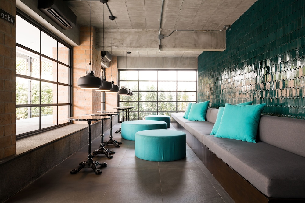 Theorie Hotel Sukhumvit 107 by Tolani 23/35