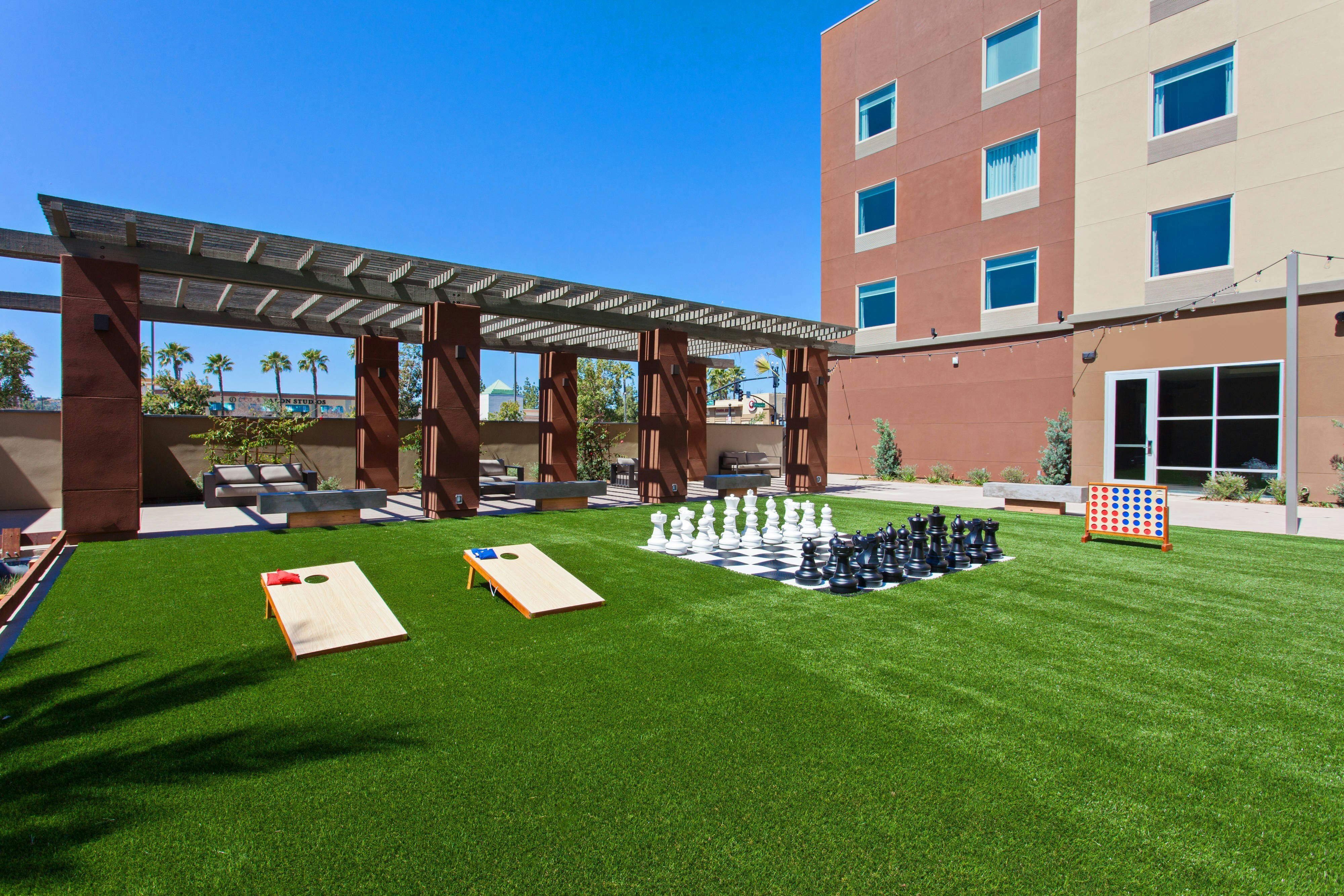 Courtyard San Diego el Cajon 12/13