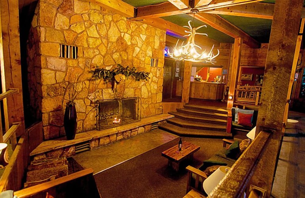 Soda Butte Lodge 10/24