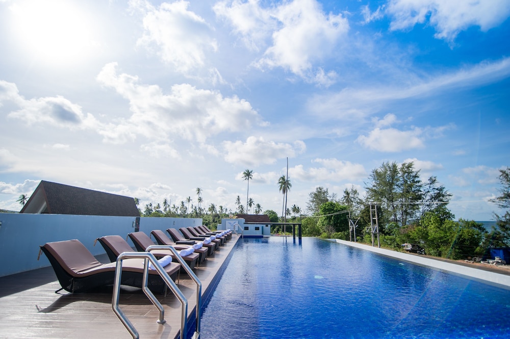 One Of a Kind Resort Bintan 30/40