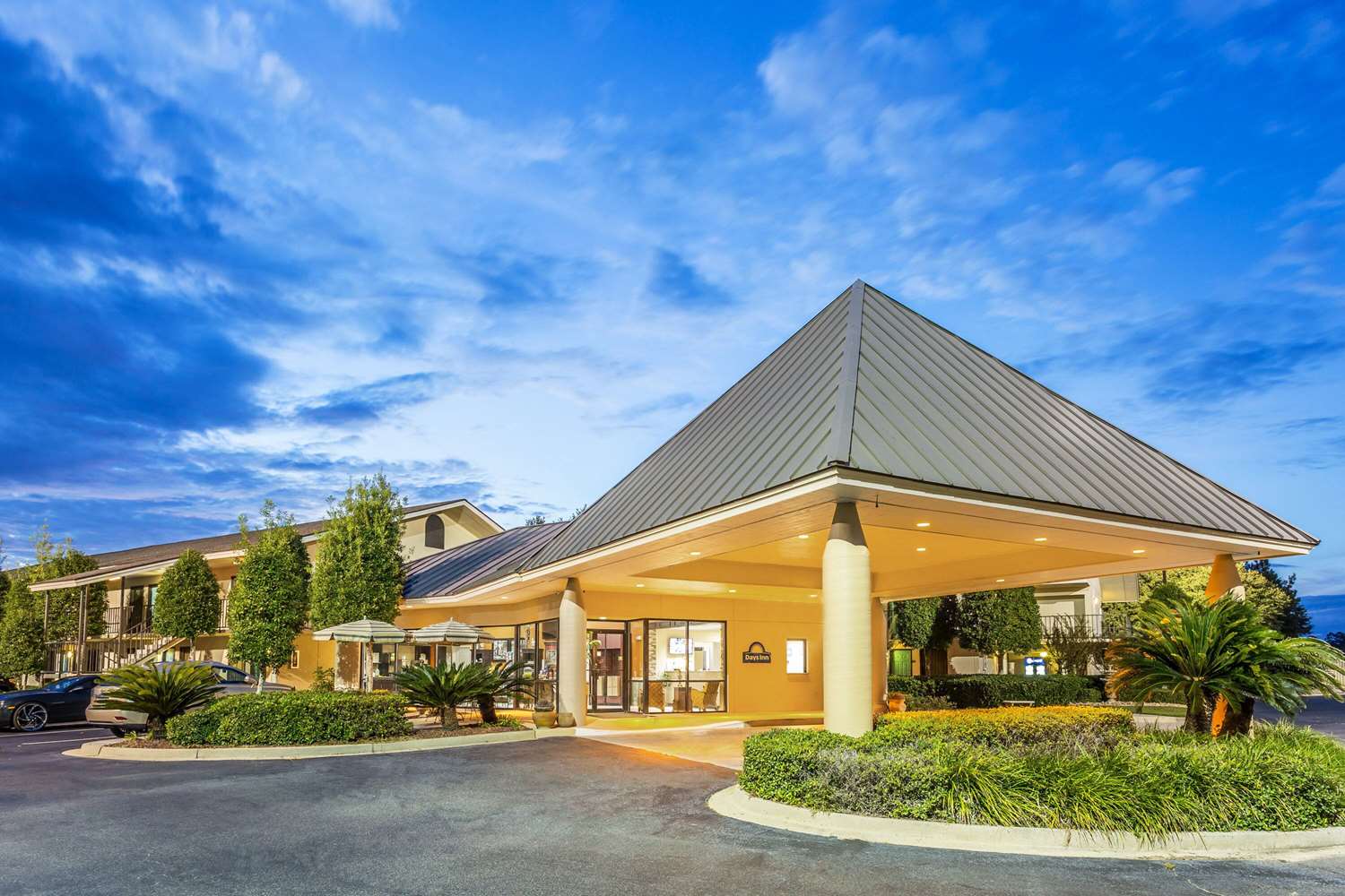 Days Inn By Wyndham Lake Park Valdosta 1/12