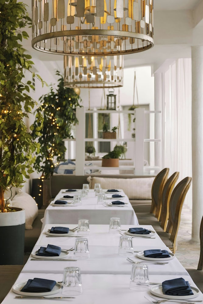 Hotel Beverly Terrace 60/69