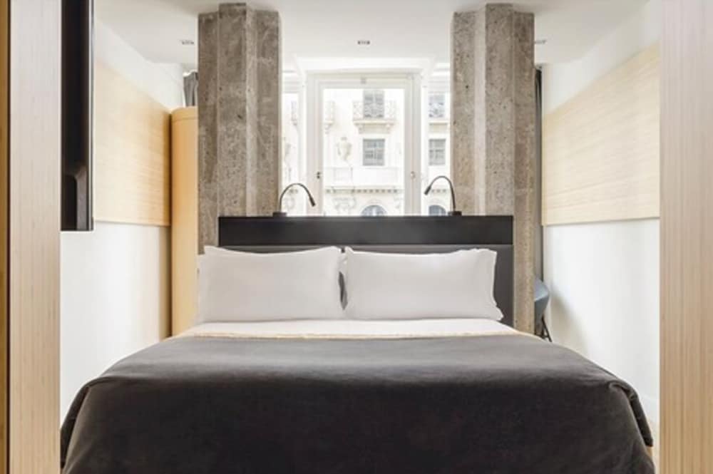 Dorma Plaza Catalunya 31/68