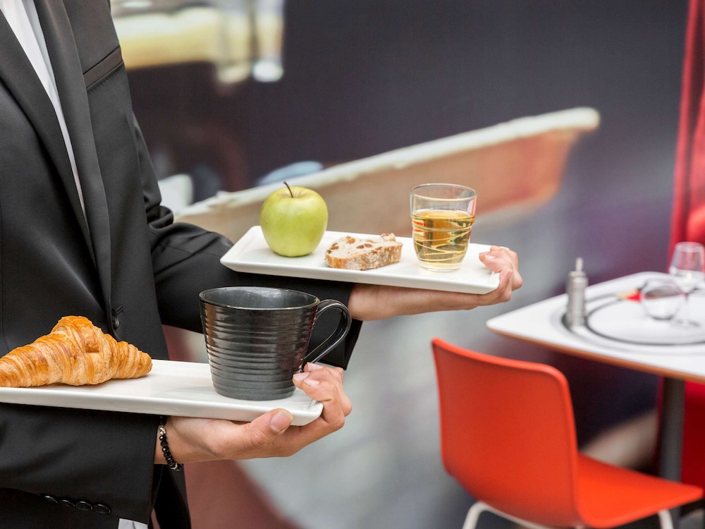 restaurant-cafeteria