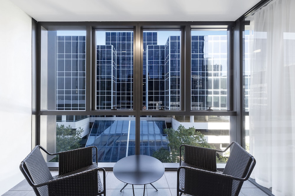SKYE Hotel Suites Parramatta 30/49