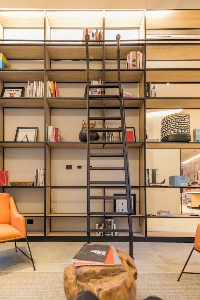 LETTERA HOTEL 33/50