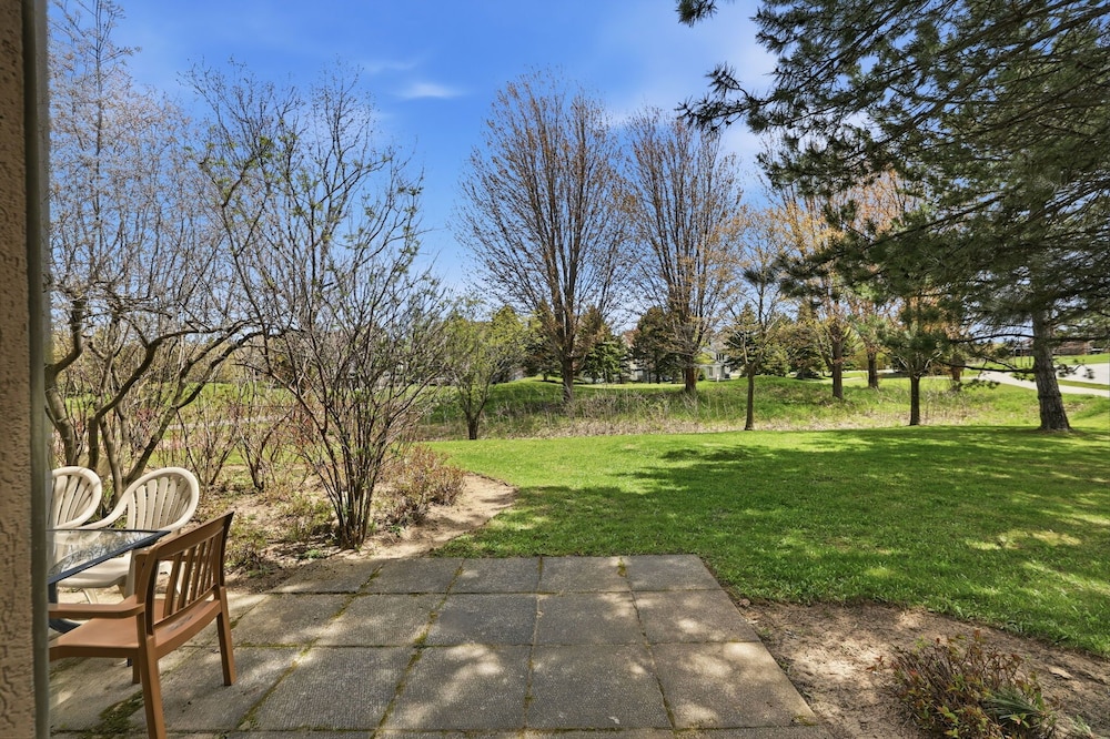 The Lodges At Blue Mountain Wintergreen Condos 44/48