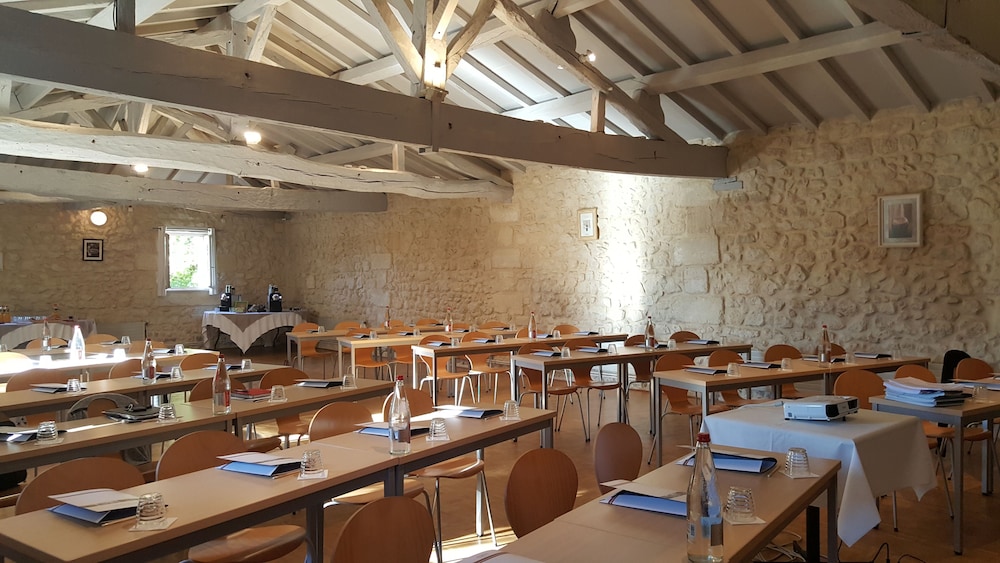 Les Secrets Chateau Pey La Tour 40/54