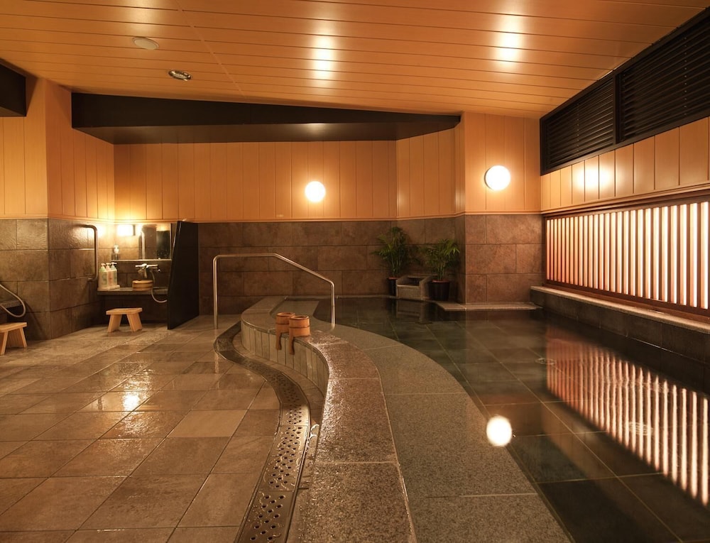 Nishitetsu Inn Kurosaki 25/48