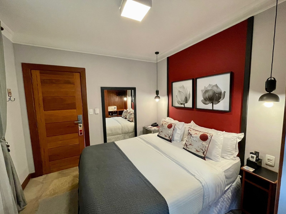 Quinta da Paz Resort 5/50
