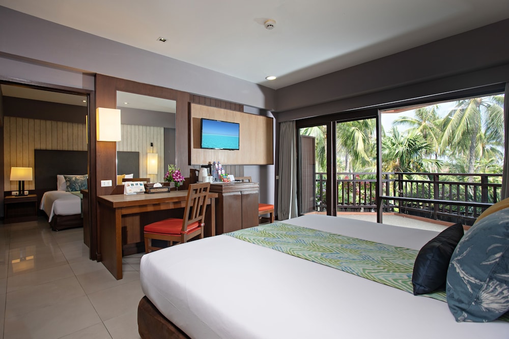 Courtyard by Marriot Phuket Patong Beach 22/65
