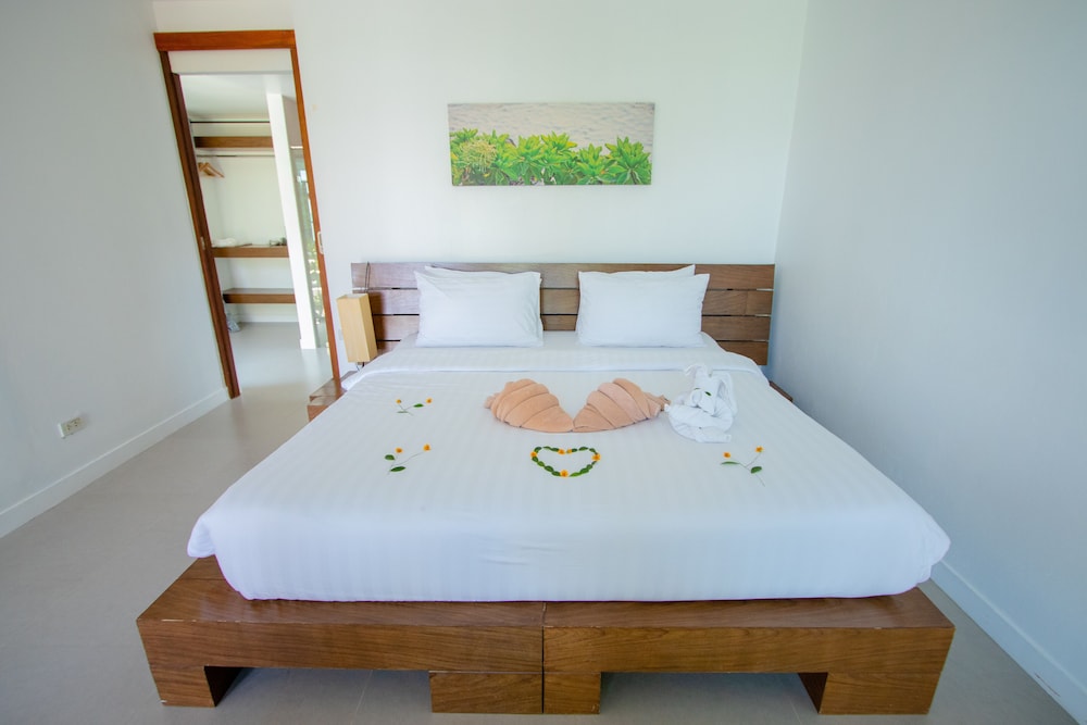 SEAnery Beach Resort 25/66