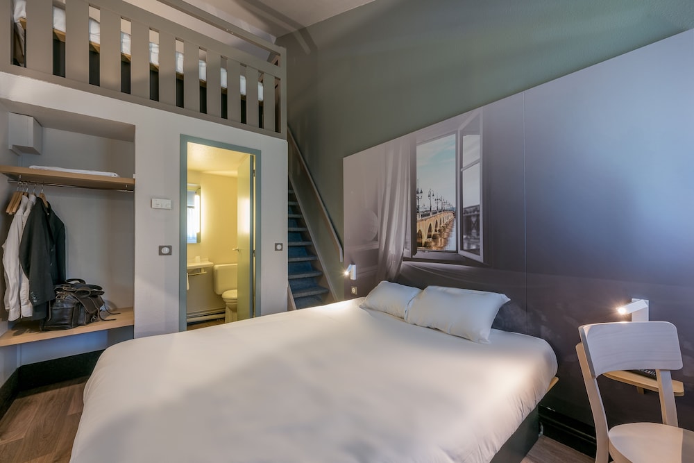 B&B HOTEL Paris Malakoff Parc des Expositions 23/57