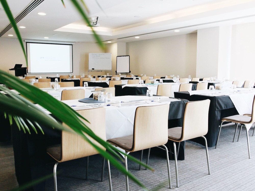Novotel Newcastle Beach Hotel 60/73