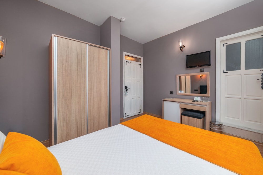 YASEMIN HOTEL 5/39