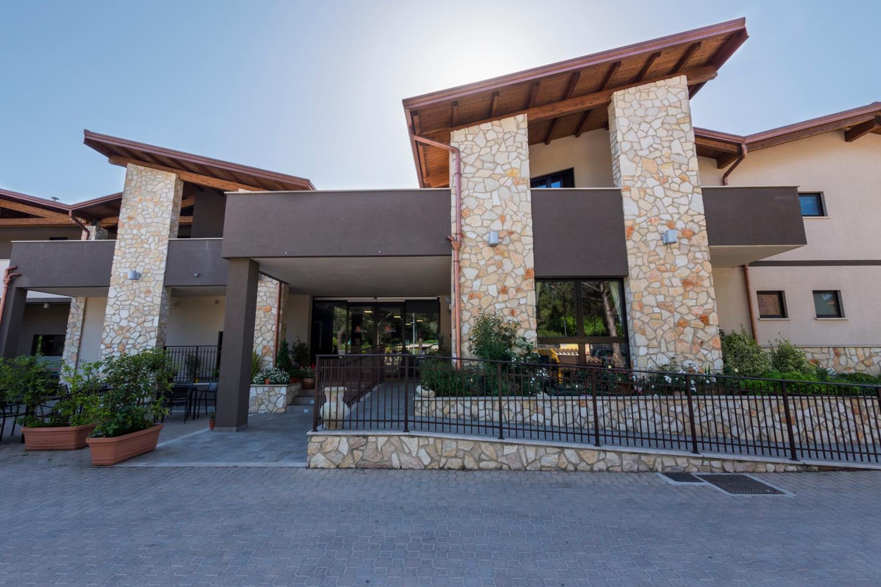 Hotel &amp; Residence Centova 5/51