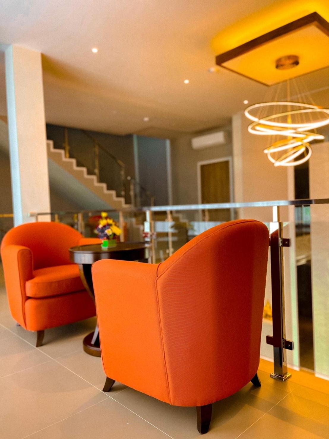 Sukruethai Hotel 7/38