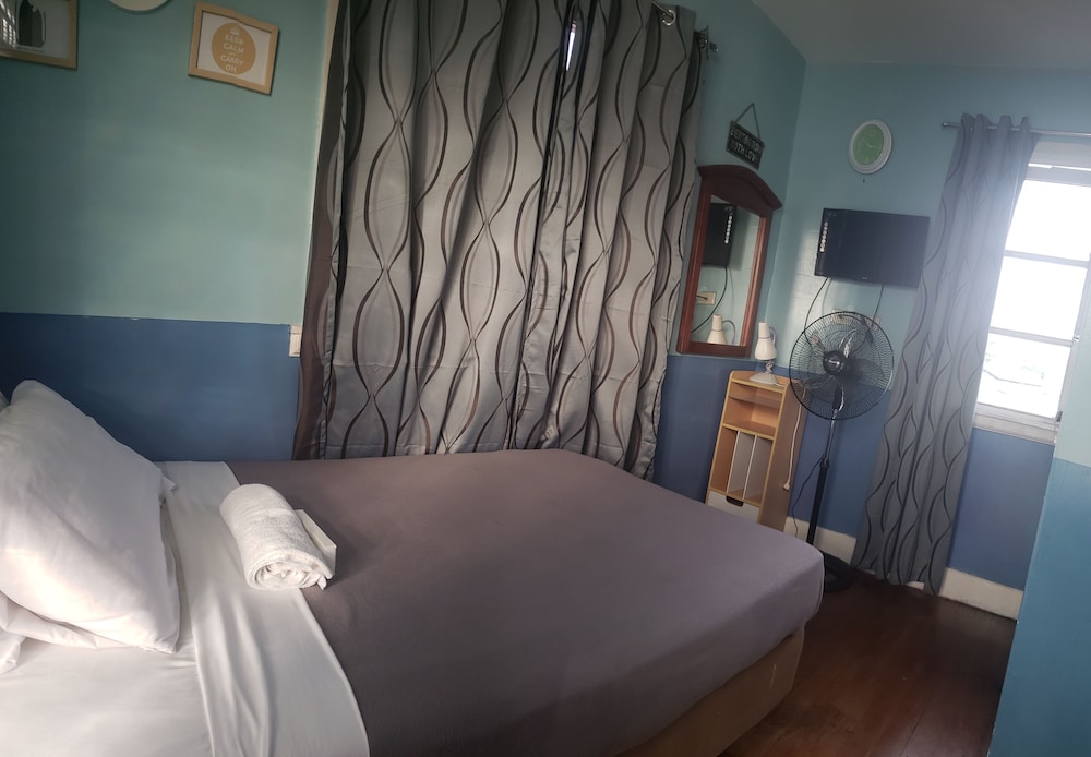The Old Orangewood Bed And Breakfast 18/70