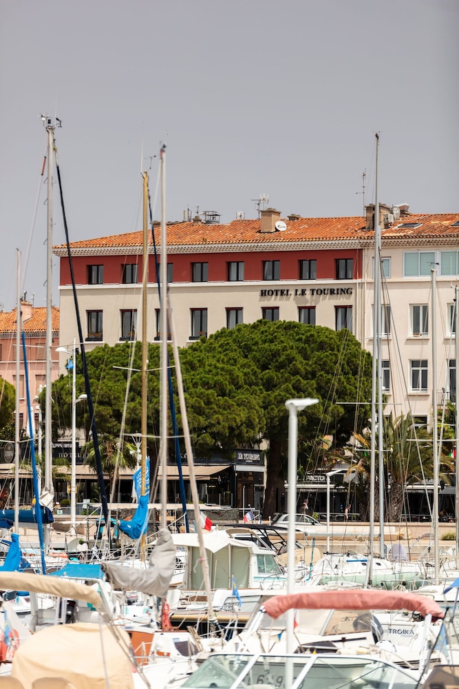 Hotel Le Touring 45/50