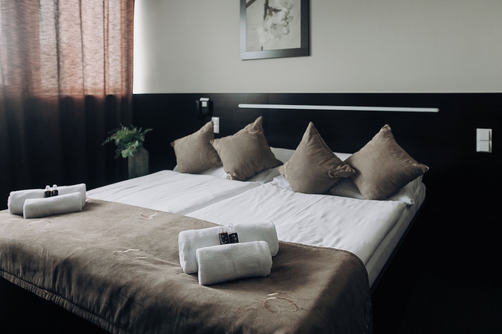 Interhotel Tatra 11/50