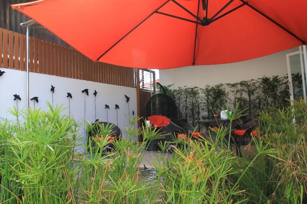 Hotel Le Lerts Living 46/51