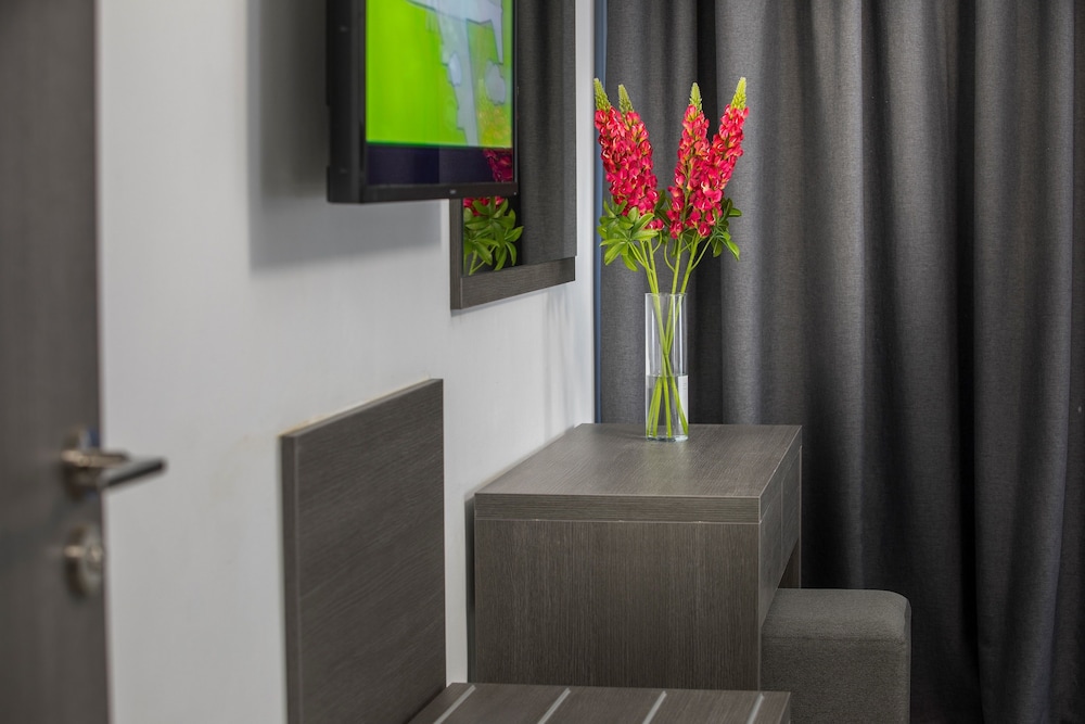 Blazer Residence 5/56