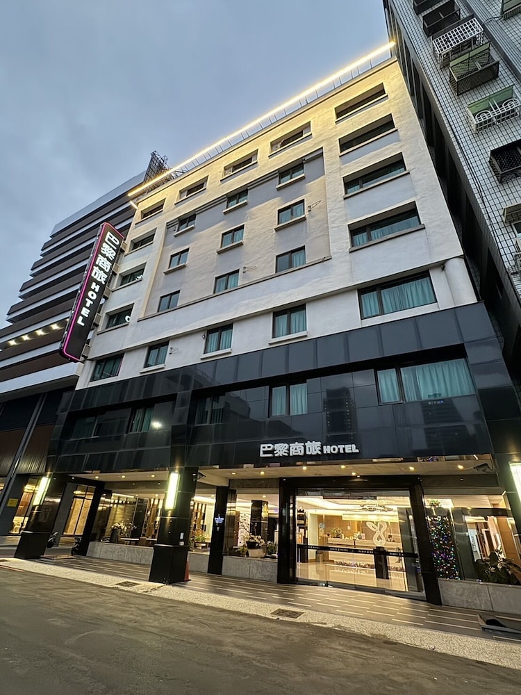 Paris Business Hotel 5/60