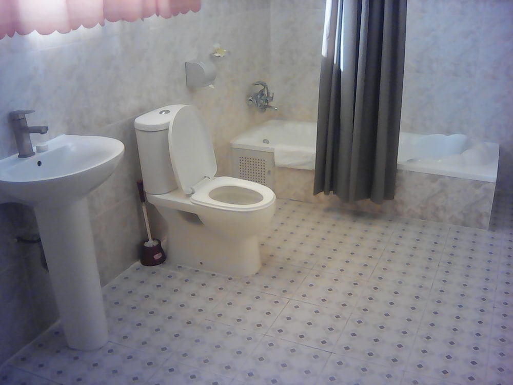 Golden Key Hotel 47/50