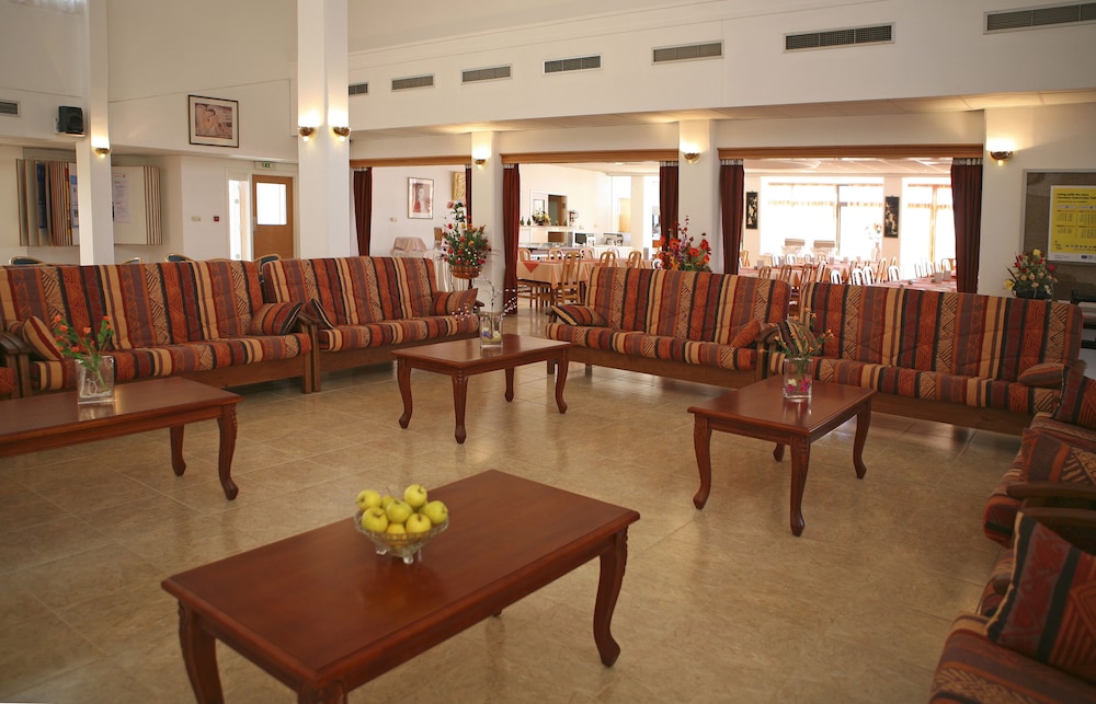 Corallia Beach Hotel Apartments 28/39